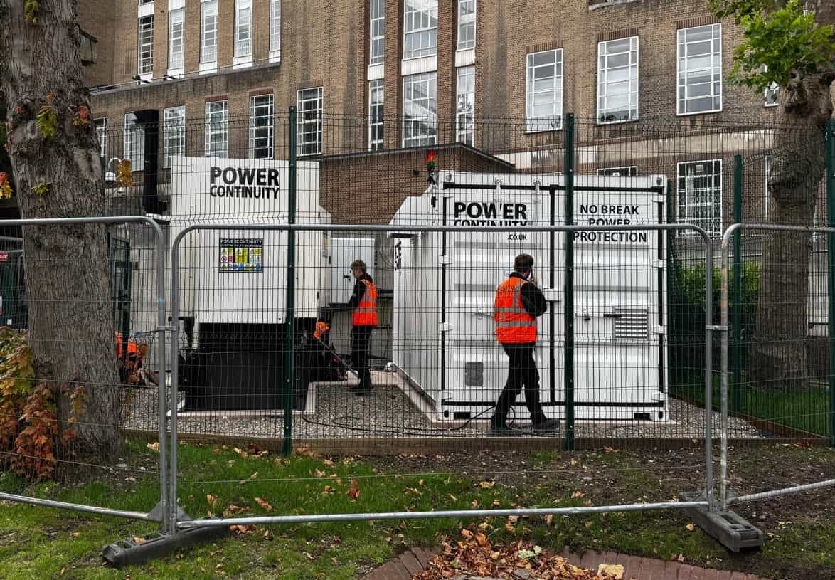 500kW UPS container installation by Power Continuity