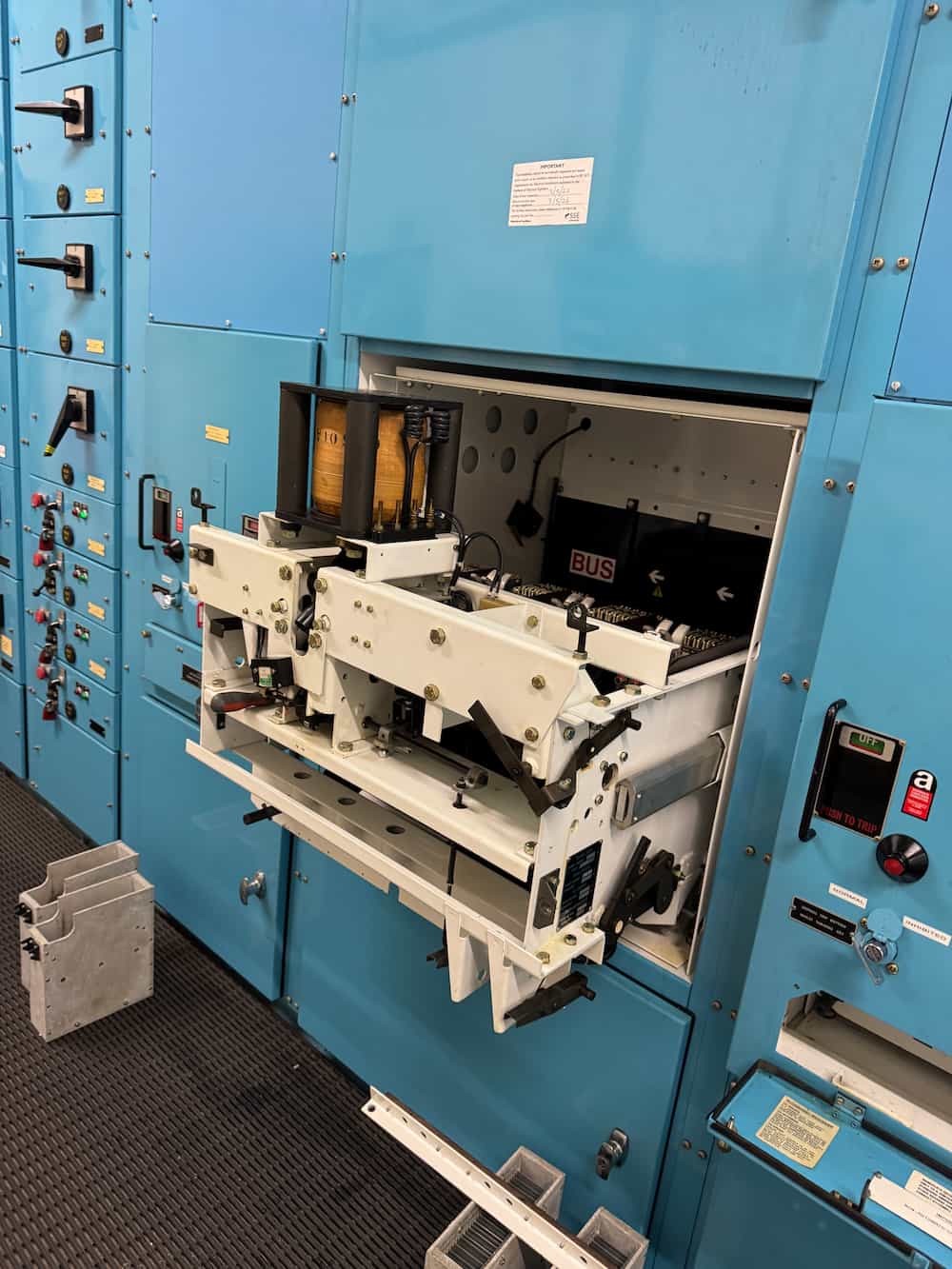 HV ACB breaker reconditioning