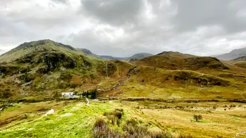 Mount snowdon unsplash
