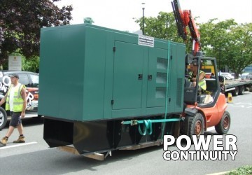 Power continuity diesel generator being removed from site