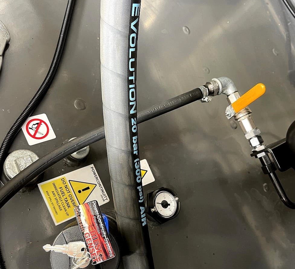 Power continuity diesel generator hose