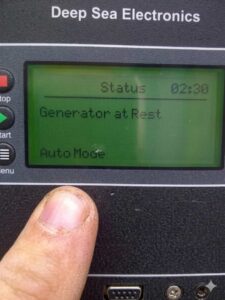 Power continuity dse 6110 display auto mode on