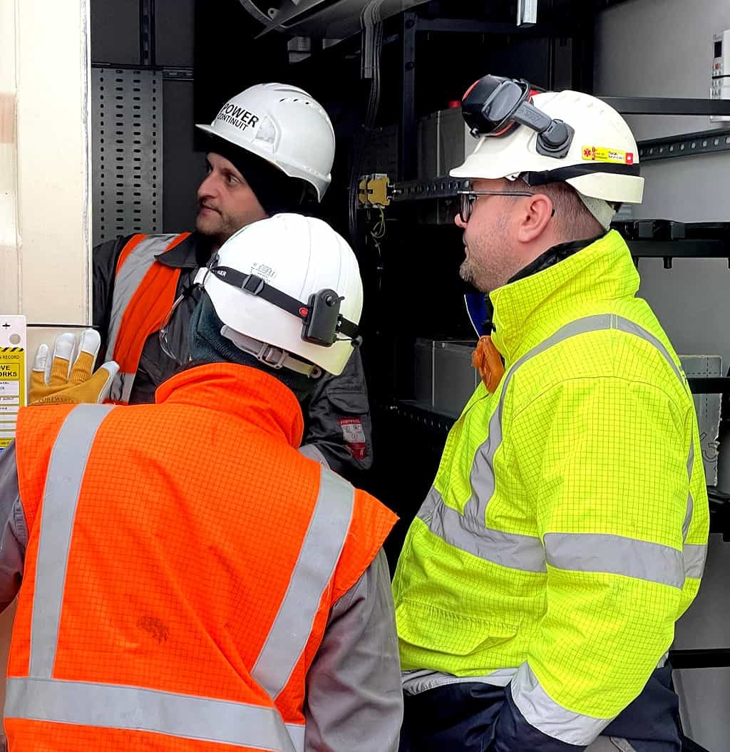 Power continuity engineers