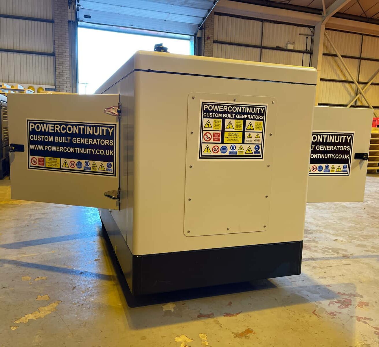 Power continuity generator for critical data centre