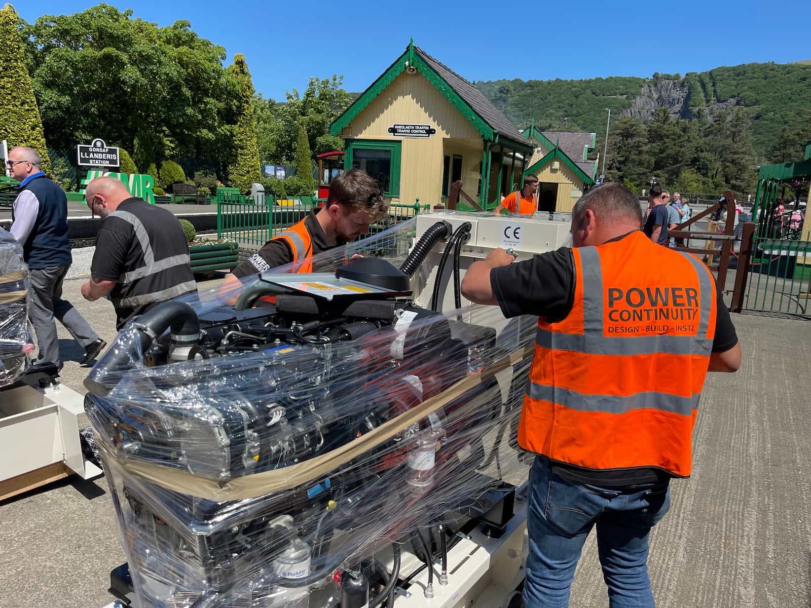 Power continuity generator loaded onto train