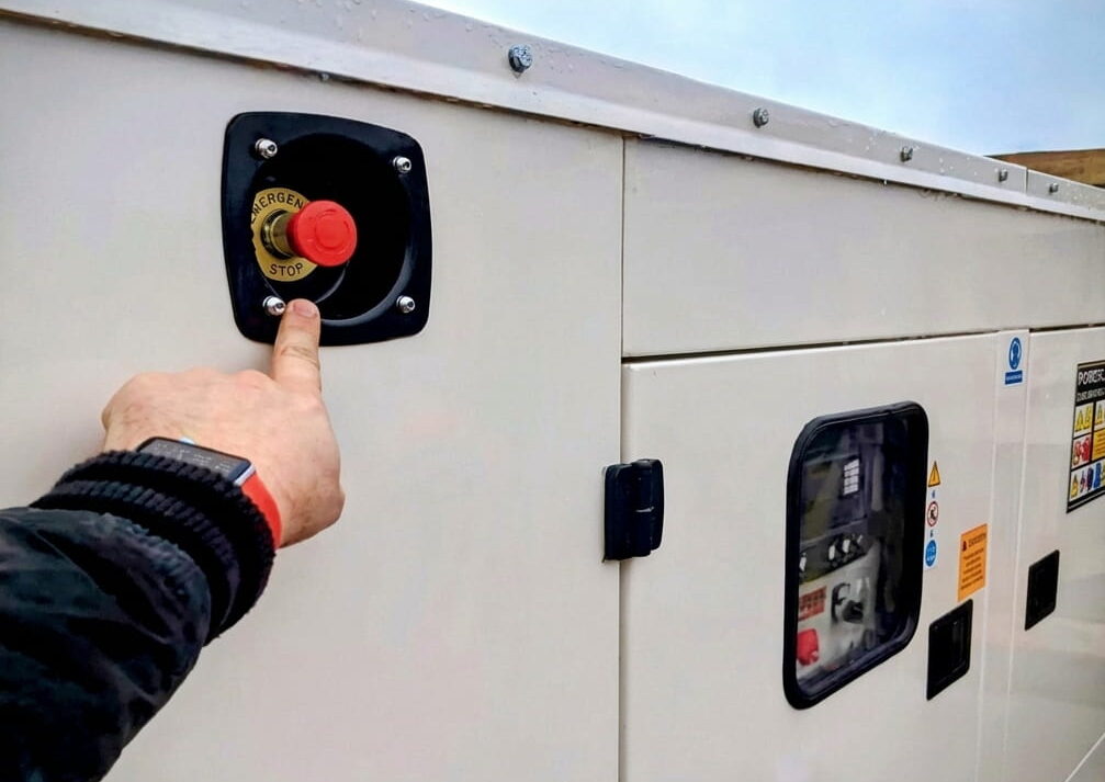 Power continuity generator stop switch