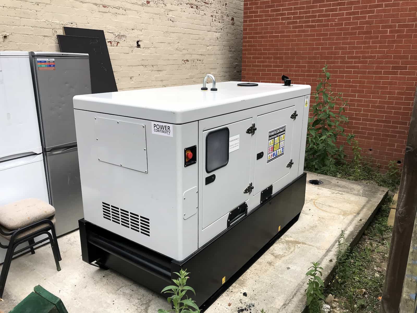 Power continuity small generator