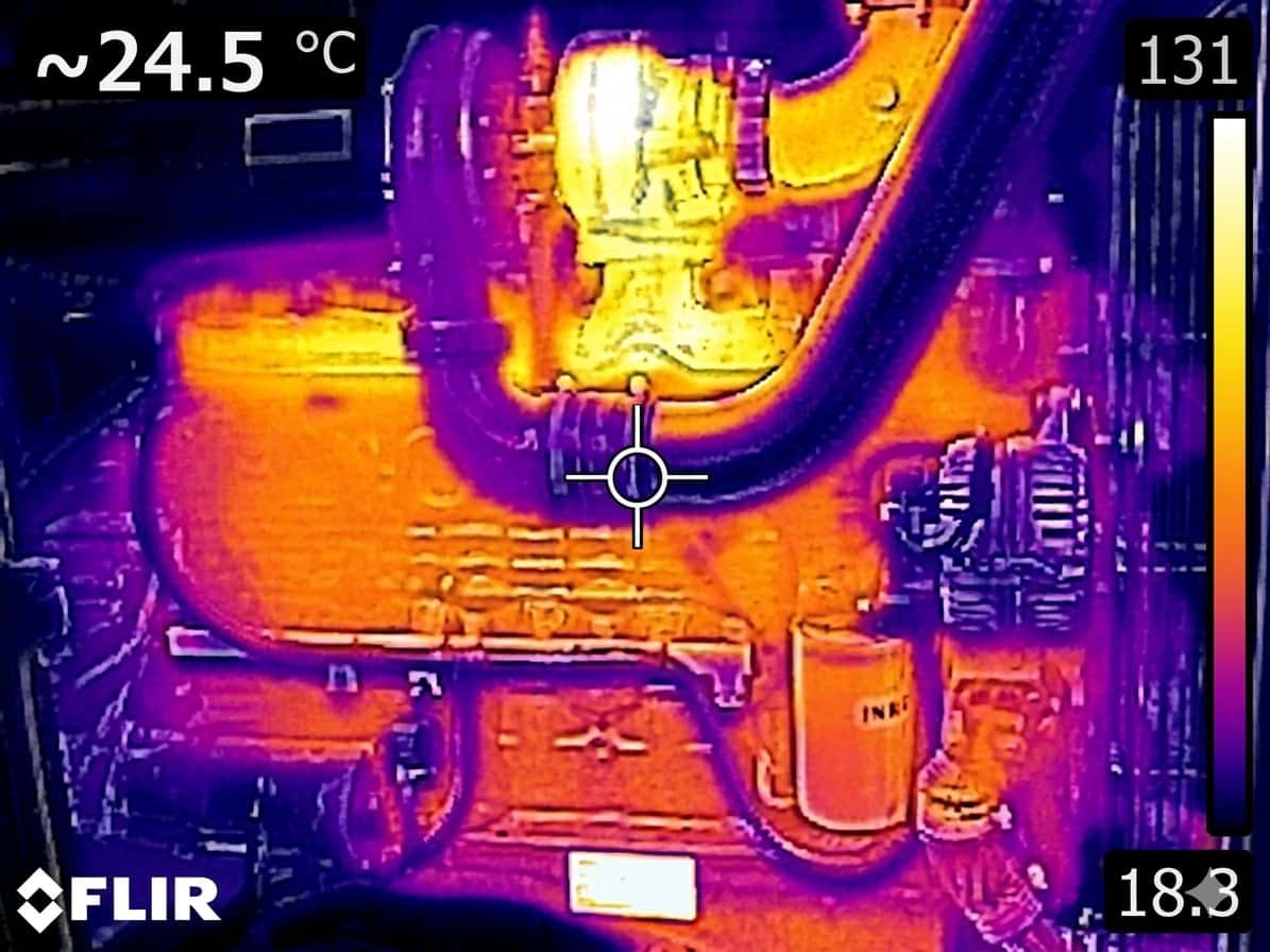 Power continuity thermal imaging a generator
