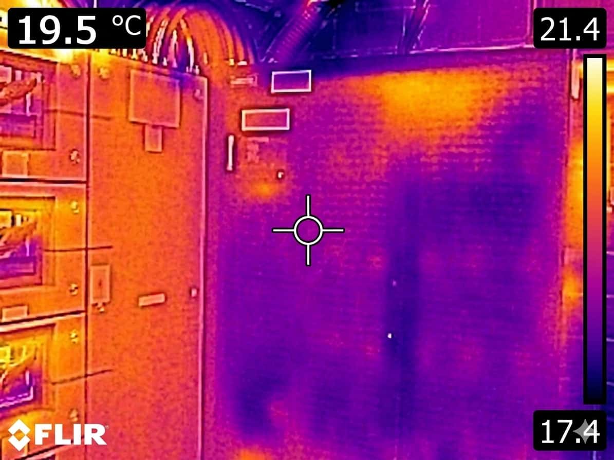 Power continuity thermal imaging a ups